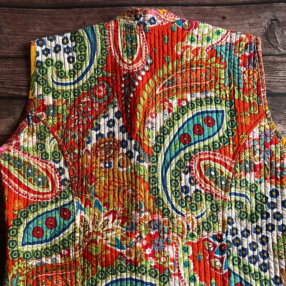 HANDCRAFTED | Royal Craft Impex reversible sleeveless jacket - Picture 6 of 11